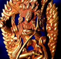 Blessing buddha Singhamuka Deity (wajah wanita), Nepal, tinggi 8-9 cm 