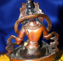 Blessing buddha Vajrasatva Muka Lapis emas, Nepal, tinggi 9 cm 