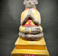 Blessing buddha Kuman Thong Narong Kla  2nd batch 2013  by Ajhan Tim with Khunpaen