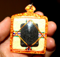 Blessing buddha Zhen re zig four arms Mantras, Tibetan Amulet 